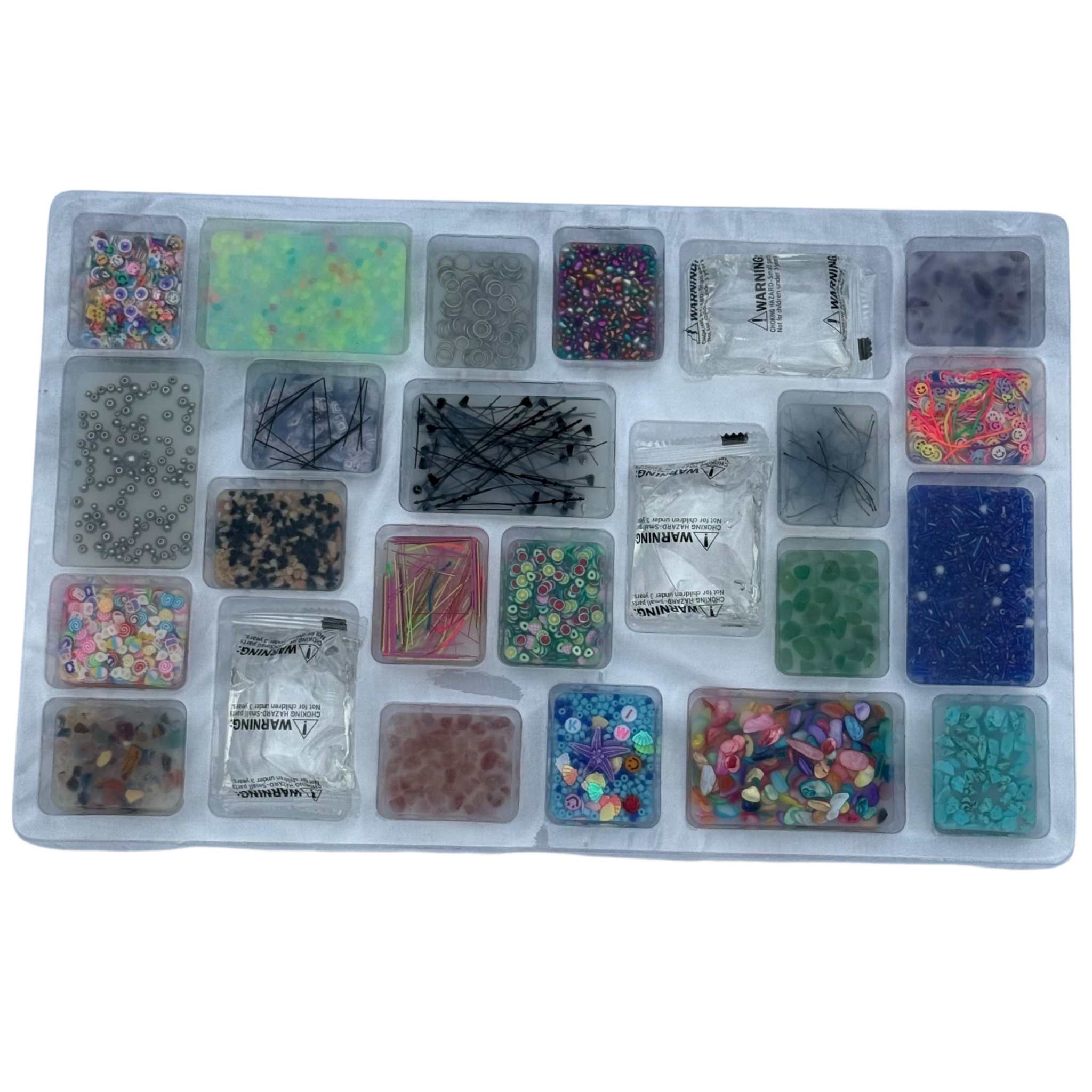 Contents of the Pick 'Em Discovery Kit laid out